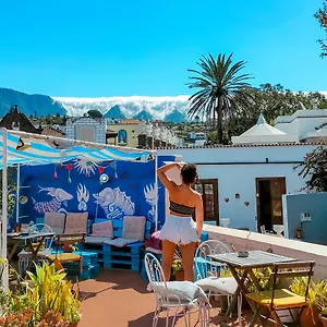  Hostel La Casa Encantada